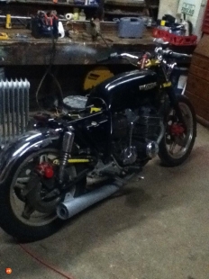 CB750 F