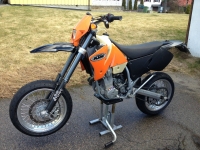 Supermoto Stunt Bike