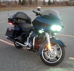 FLTRU Road Glide