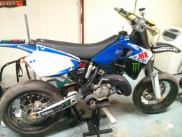 YZ125