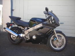 FZR 600