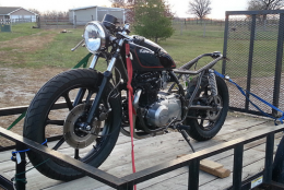 KZ440 Brat Cafe